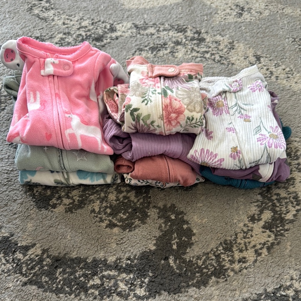 Girls Preemie footies lot